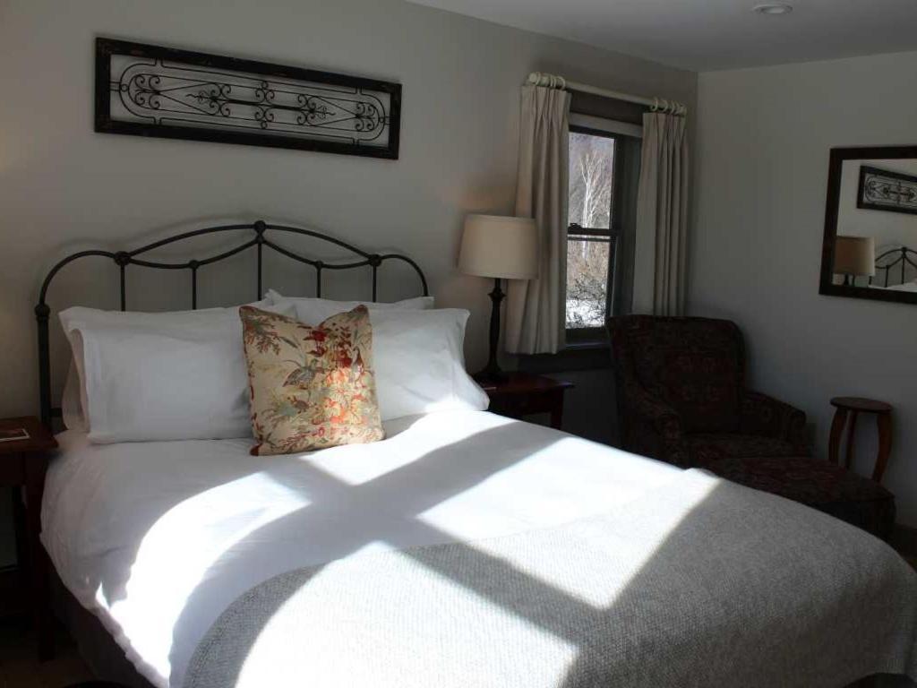 Keene Bark Eater Inn الغرفة الصورة
